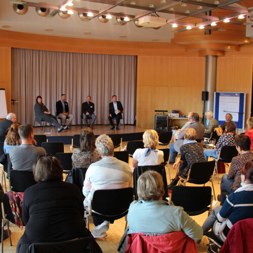 Podiumsdiskussion moderiert von André Hardt, Radio Dresden